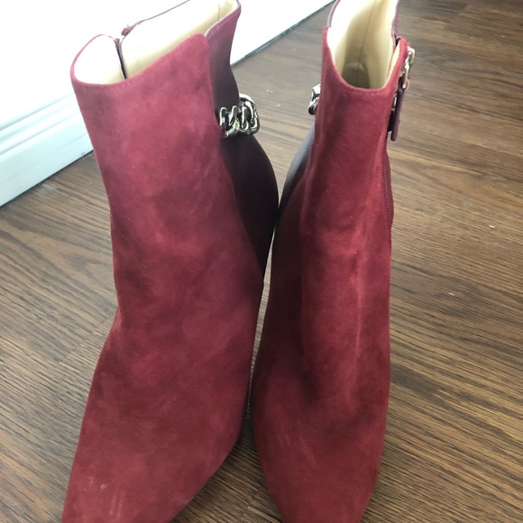 Nine West Shoes - Picture 2 of 2